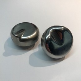 Thumbnail die set