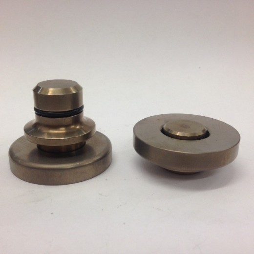 Thumbnail die set